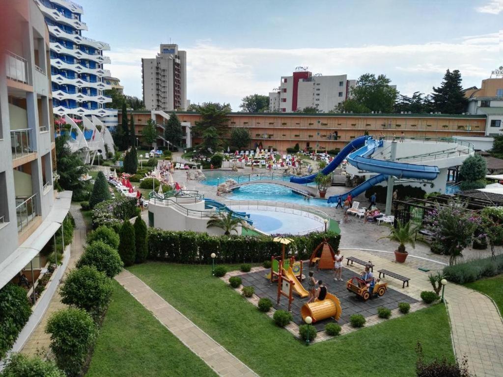 Apartment Konstantin In Trakia Plaza Sunny Beach Exterior foto