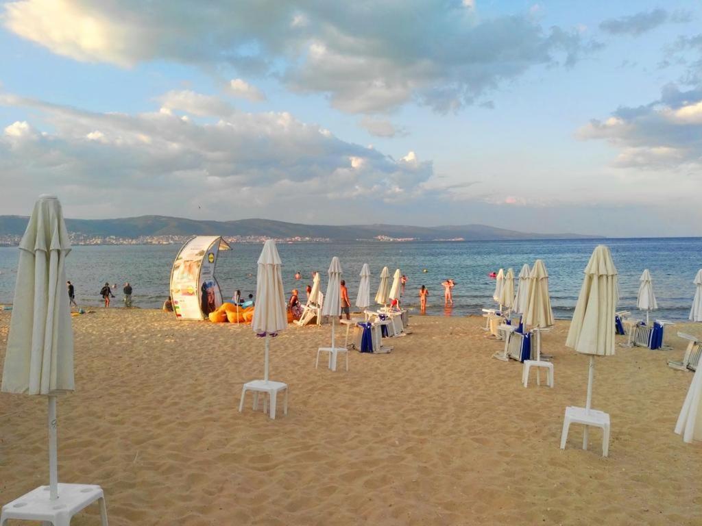 Apartment Konstantin In Trakia Plaza Sunny Beach Exterior foto