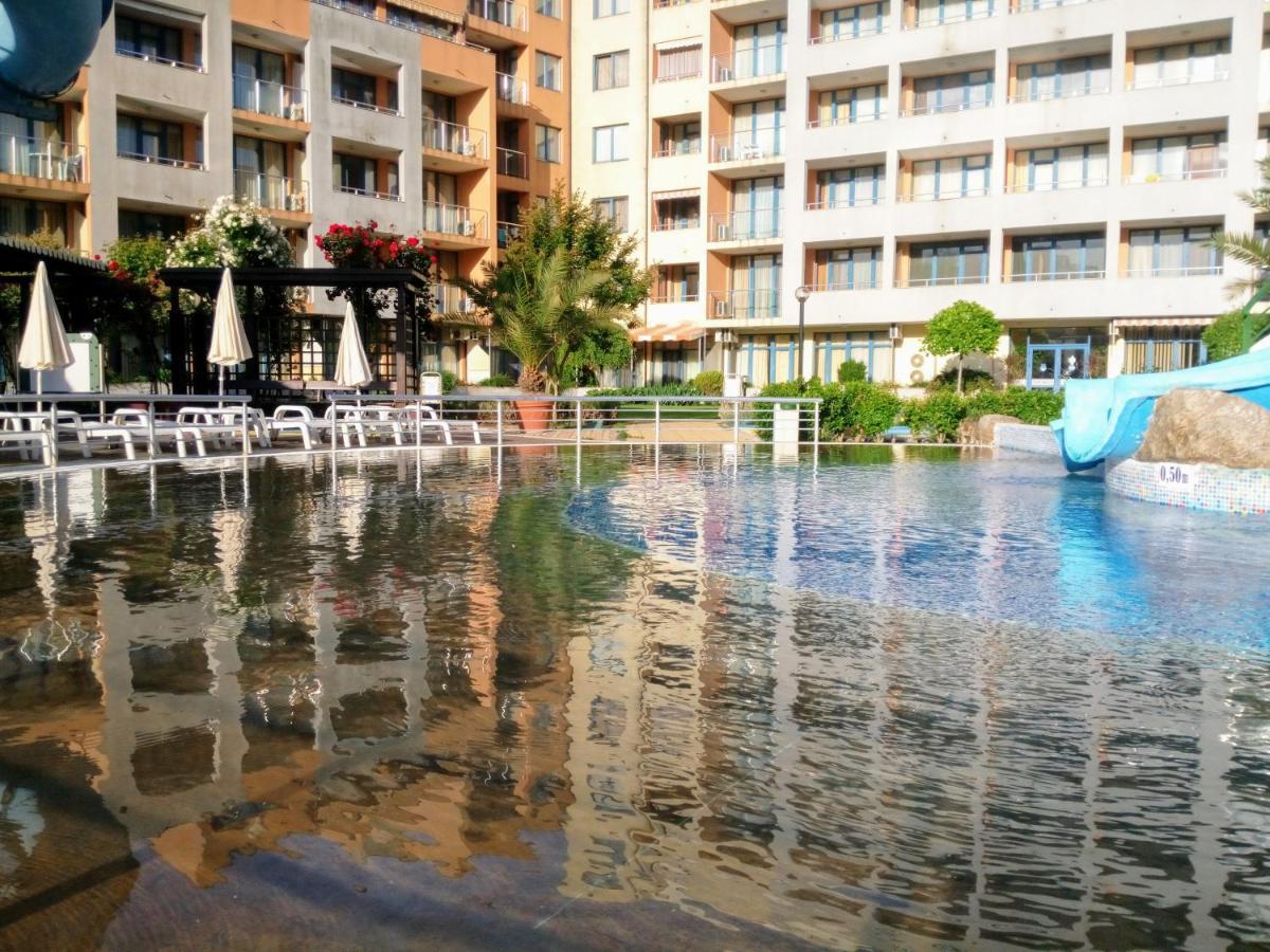 Apartment Konstantin In Trakia Plaza Sunny Beach Exterior foto