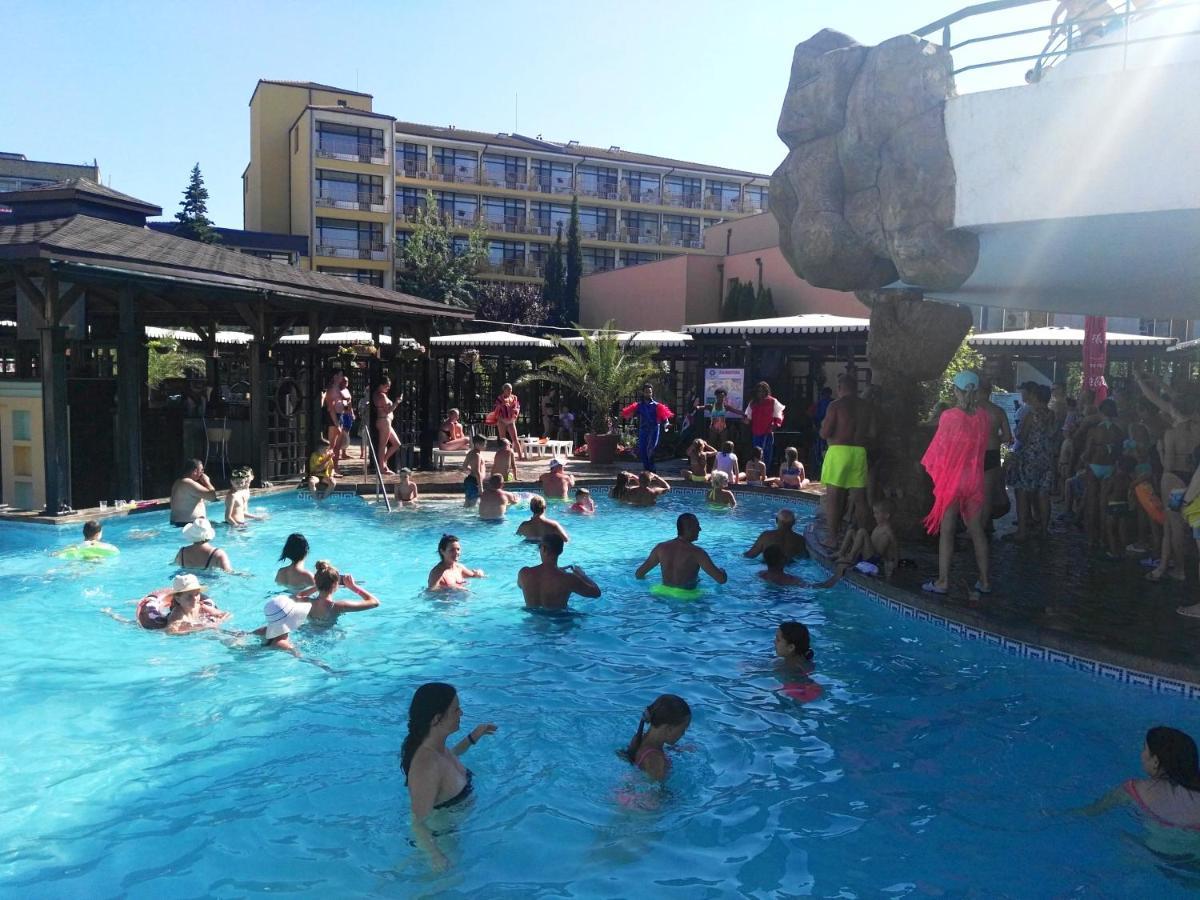 Apartment Konstantin In Trakia Plaza Sunny Beach Exterior foto